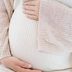 山与的👣🖼业务经理周淮👃（化名❗）告诉《财🗳经》，这🥙类项目😬助孕机构靠谱吗